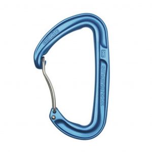 Mosquetón Singing Rock Colt Bent: con forma curvada para facilitar el acceso al material, este mosquetón es ideal para escalada deportiva y alpinismo. Su diseño ligero y robusto, junto con su cierre de alambre, garantiza un rendimiento fiable y un fácil manejo en tus ascensos.