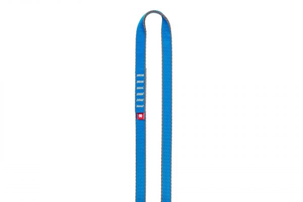 Cinta Poliamida Ocún O-Sling PA 16 120cm: fabricada en poliamida de alta resistencia, esta cinta de 120 cm es ideal para escalada y alpinismo. Su durabilidad y resistencia al desgaste la convierten en una opción confiable para anclajes, reuniones y expansiones, ofreciendo un rendimiento superior en condiciones exigentes con un peso mínimo.