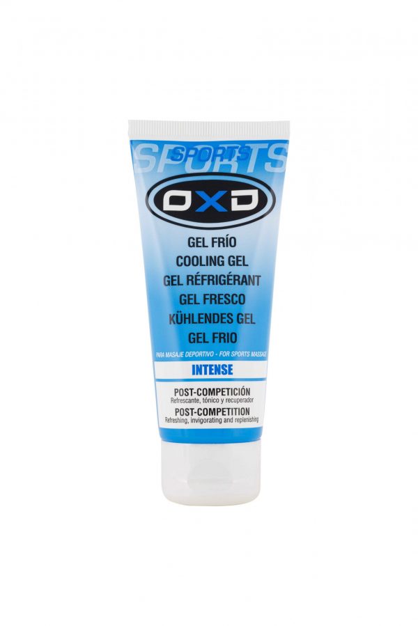 Gel OXD Frío Intenso: gel post-competición que alivia y tonifica los músculos tras el ejercicio físico. Su fórmula con mentol, alcohol y extractos de romero, menta y eucalipto proporciona una sensación de frescor intensa, favoreciendo la recuperación muscular y reduciendo la fatiga. De rápida absorción y sin dejar residuos, es ideal para masajes deportivos.​