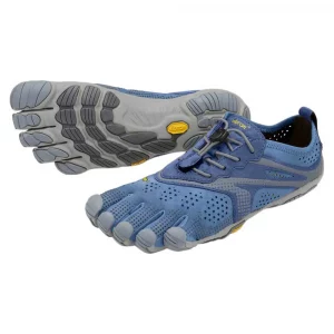 Zapatillas FiveFingers V-Run: estas zapatillas ligeras están diseñadas para ofrecer una sensación de correr descalzo con la protección de una suela Vibram, ideal para corredores de asfalto y trail. Su diseño de dedos separados mejora la estabilidad y el equilibrio, permitiendo una mayor flexibilidad y comodidad. Perfectas para quienes buscan una experiencia de running natural sin sacrificar la protección y el rendimiento.