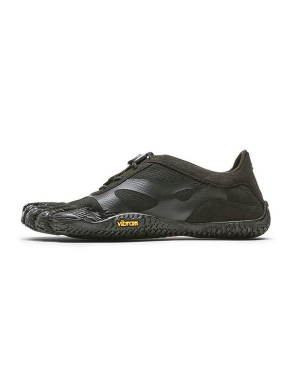Zapatillas FiveFingers KSO Evo Junior: diseñadas para niños activos, estas zapatillas minimalistas ofrecen una excelente tracción y flexibilidad gracias a su suela Vibram® de menos de 5 mm. La parte superior de poliéster es transpirable y vegana, proporcionando comodidad durante todo el día. Ideales para actividades al aire libre, deportes y uso diario, fomentan una pisada natural y una conexión directa con el suelo.​